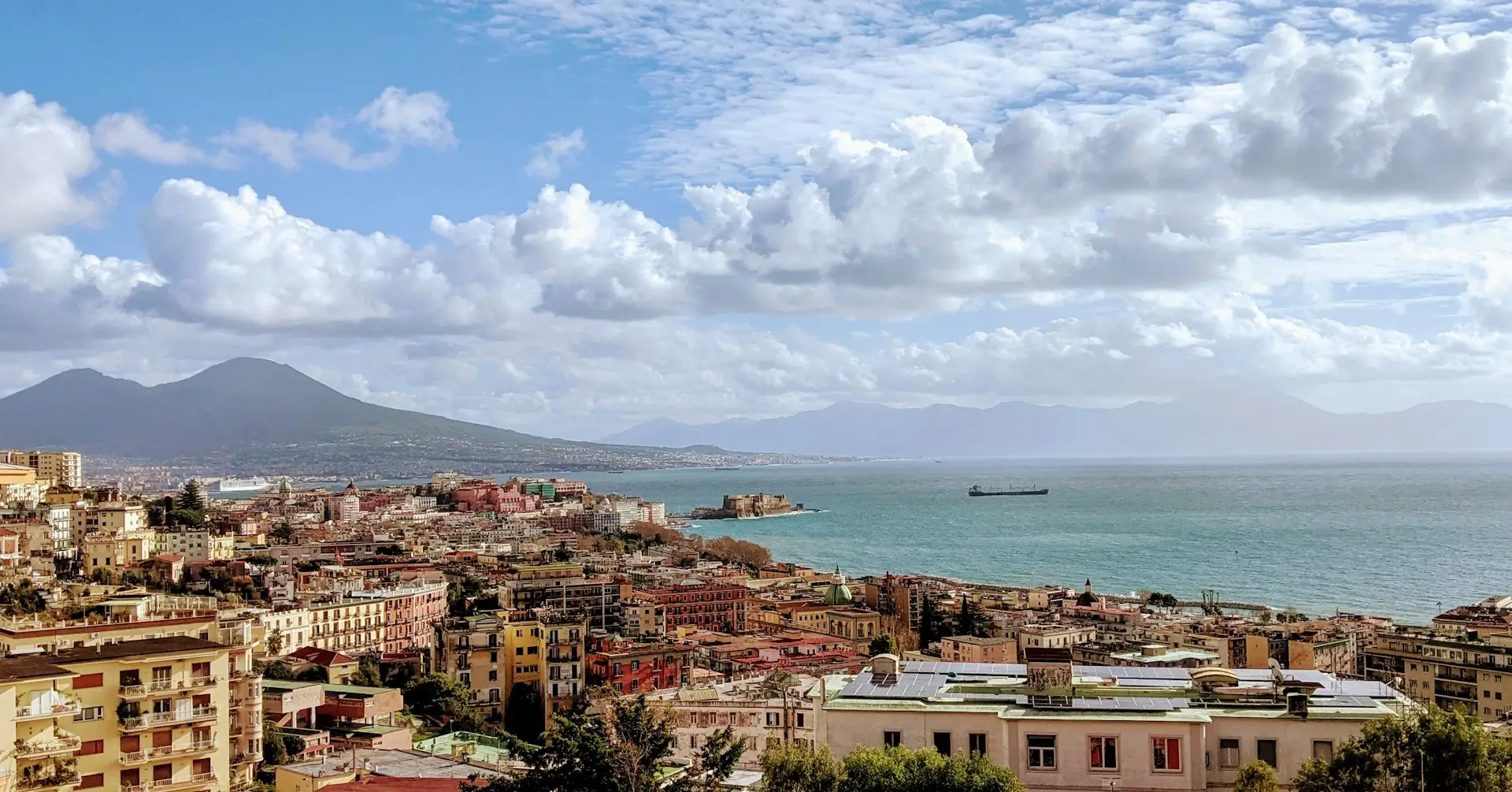 Napoli e il dono: una storia che ha origine lontane napoli-dono-fundraising-esempi-stroria-tradizioni